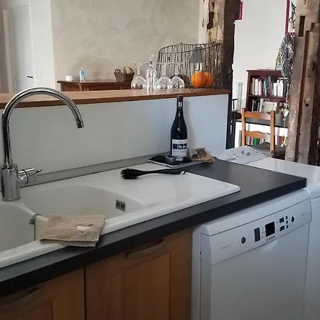 Couette-café Château Besson Desertines (Allier)